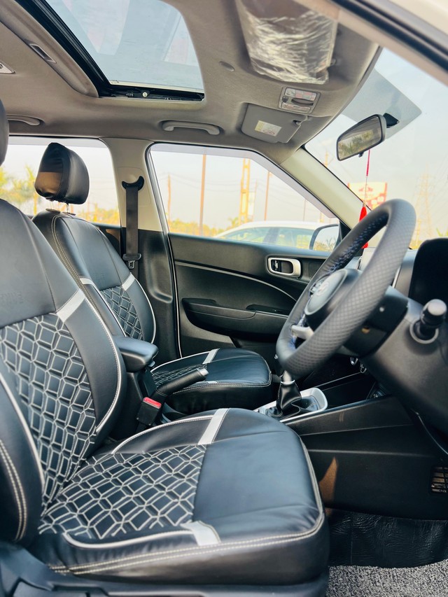 Hyundai Venue SX Opt Executive Diesel Second-hand 2022 Hyundai Venue SX Opt Executive Diesel for sale in Surat-6