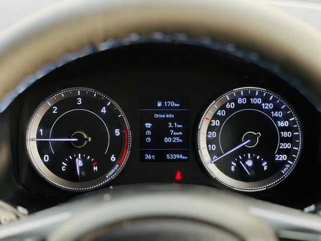 Hyundai Venue SX Opt Executive Diesel Second-hand 2022 Hyundai Venue SX Opt Executive Diesel for sale in Surat-12