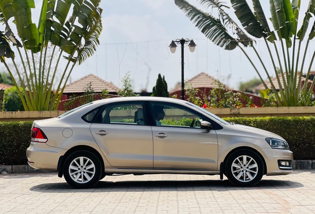 Second-hand 2015 Volkswagen Vento 1.5 TDI Comfortline AT for sale in Surat-1