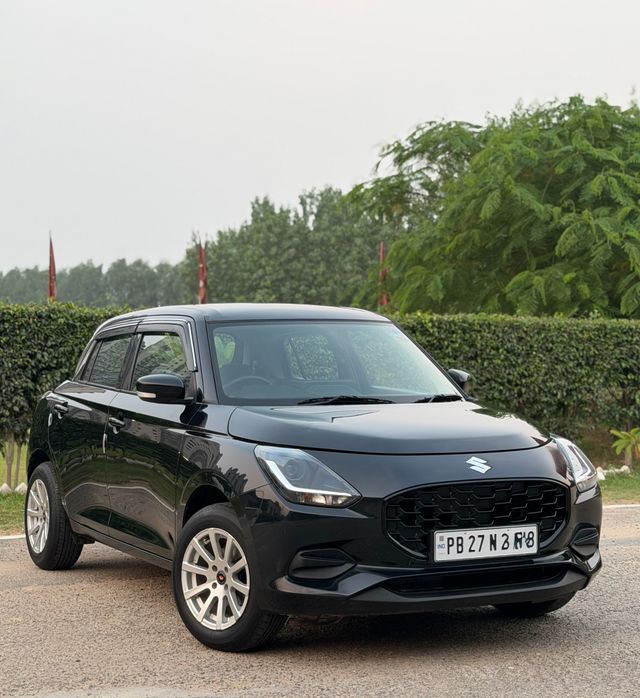 Maruti Suzuki Swift VXi Second-hand 2026 Maruti Suzuki Swift VXi for sale in Chandigarh