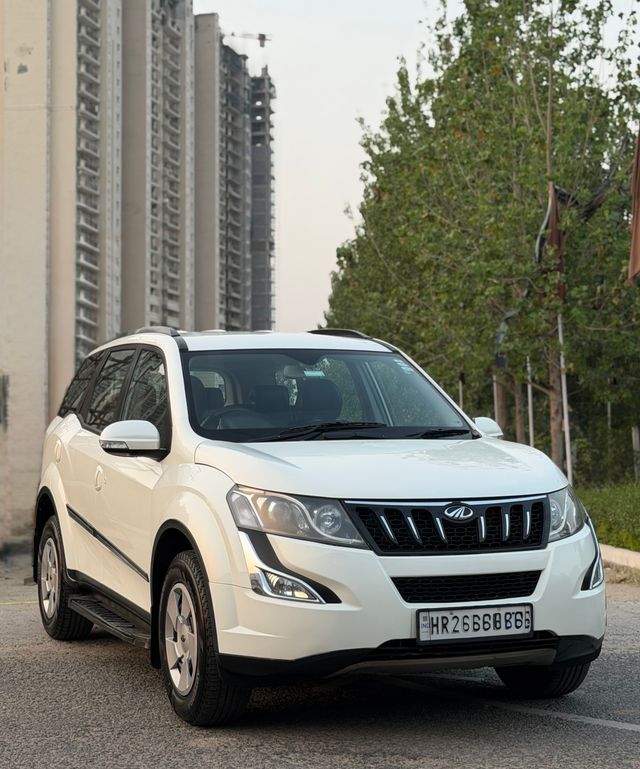 Mahindra XUV500 W6 2WD Second-hand 2017 Mahindra XUV500 W6 2WD for sale in Chandigarh