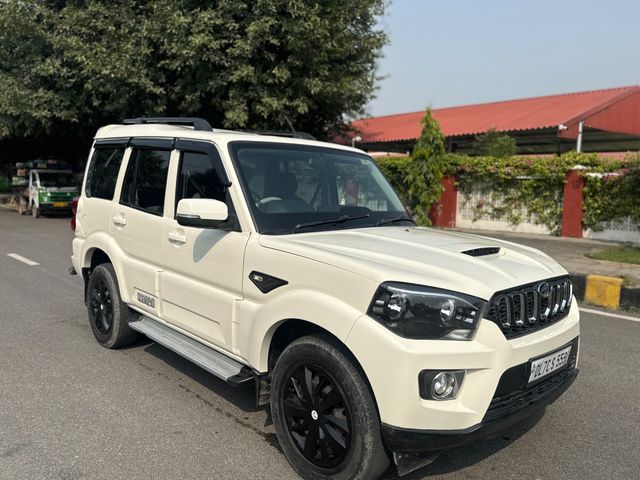 Ten Ruppy Buy Used Mahindra Scorpio S5 of 2021 model @ 10,25,000 INR in Delhi ...