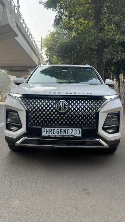 2023 MG Hector Sharp Pro 7Str