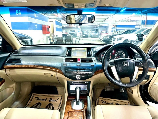 Honda New Accord 2.4 A/T Second-hand 2013 Honda New Accord 2.4 A/T for sale in Pune-5