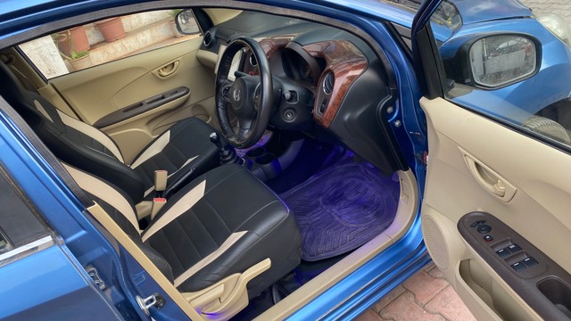 Honda Amaze S i-Vtech Second-hand 2013 Honda Amaze S i-Vtech for sale in Pune-11