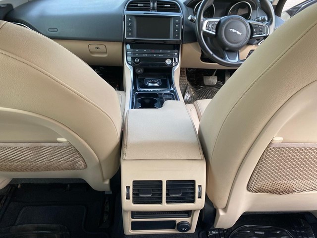Second-hand 2017 Jaguar XF 2.0 Diesel Prestige for sale in New Delhi-11