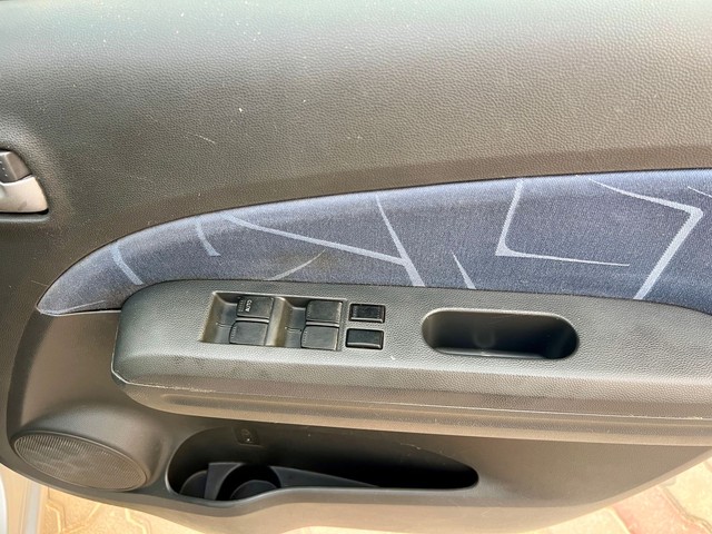 Second-hand 2012 Maruti Ritz ZXi for sale in New Delhi-8