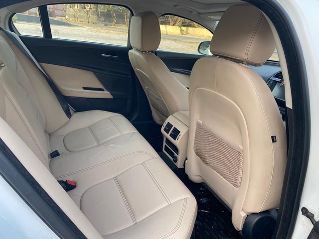 Second-hand 2017 Jaguar XF 2.0 Diesel Prestige for sale in New Delhi-12