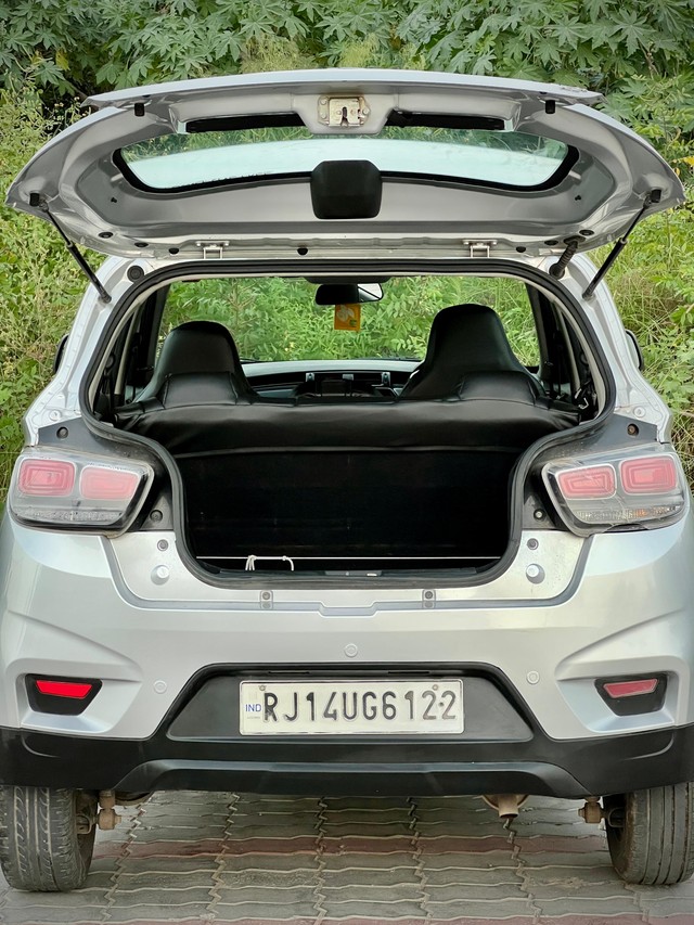 Second-hand 2019 Mahindra KUV 100 NXT G80 K2 for sale in New Delhi-6