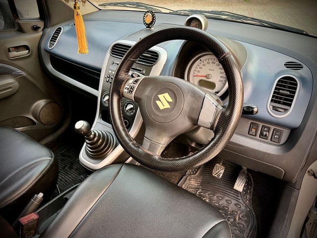 Second-hand 2012 Maruti Ritz ZXi for sale in New Delhi-6