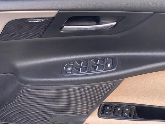 Second-hand 2017 Jaguar XF 2.0 Diesel Prestige for sale in New Delhi-10