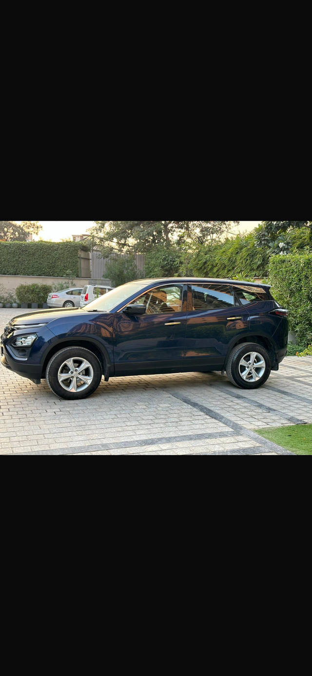https://images10.gaadi.com/usedcar_image/D6DE6F37-9AC7-410B-8BE3-6DA09B3B503F/original/51ac5e77-e216-4821-a06f-5541fd476866.png?imwidth=6402