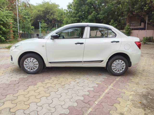 https://images10.gaadi.com/usedcar_image/D6DE6F37-9AC7-410B-8BE3-6DA09B3B503F/original/d73cf383-c00a-44a1-9172-c4e632fcc7b6.jpg?imwidth=6402
