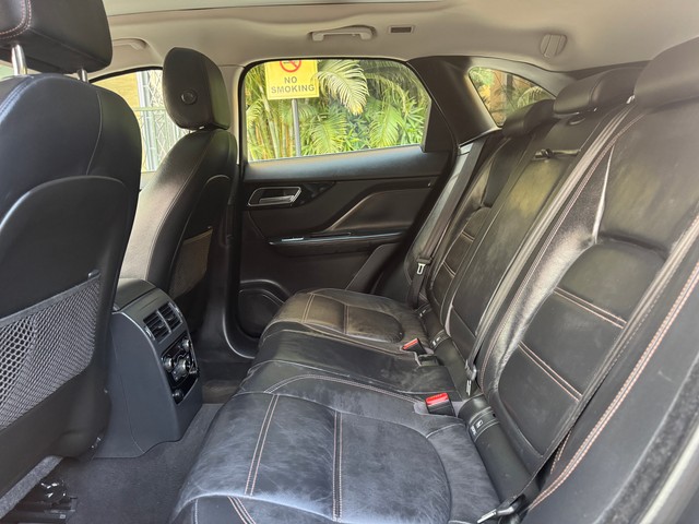 Second-hand 2018 Jaguar F-Pace Prestige 2.0 AWD for sale in Bangalore-8