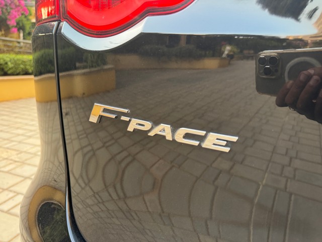 Second-hand 2018 Jaguar F-Pace Prestige 2.0 AWD for sale in Bangalore-7