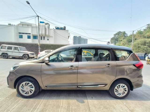 Second-hand 2022 Maruti Ertiga VXI CNG for sale in Mumbai-4