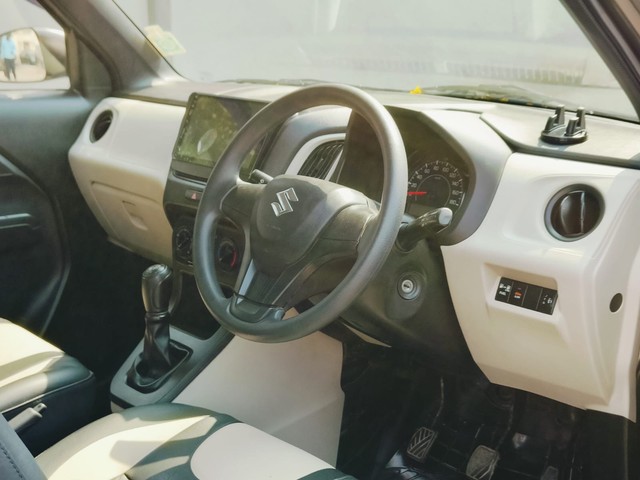 Second-hand 2021 Maruti Suzuki Wagon R CNG LXI Opt for sale in Mumbai-9
