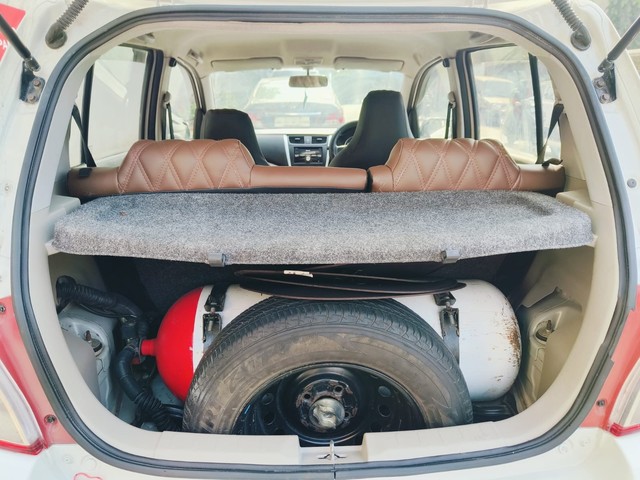 Second-hand 2016 Maruti Celerio Green VXI for sale in Mumbai-11