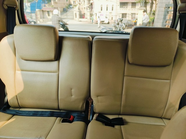 Second-hand 2015 Toyota Innova 2.5 G (Diesel) 7 Seater BS IV for sale in Mumbai-11