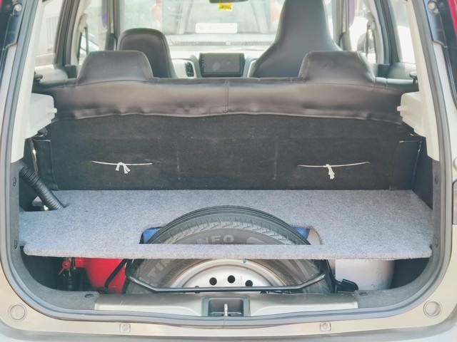 Second-hand 2021 Maruti Suzuki Wagon R CNG LXI Opt for sale in Mumbai-14