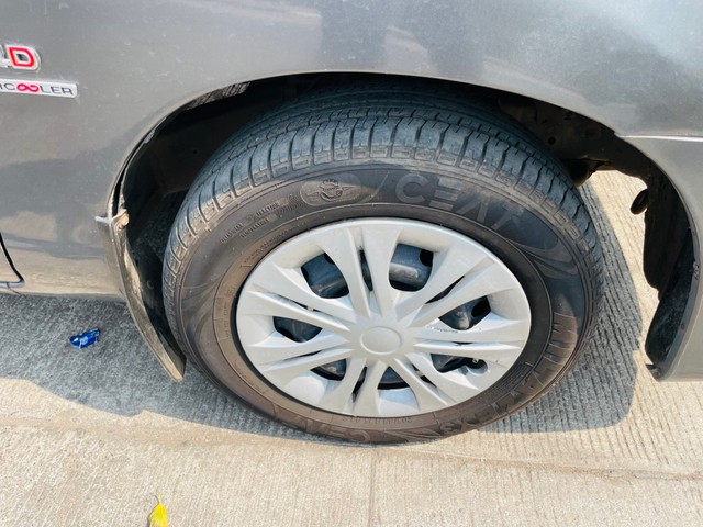 Second-hand 2011 Toyota Innova 2.5 G (Diesel) 8 Seater BS III for sale in Mumbai-7