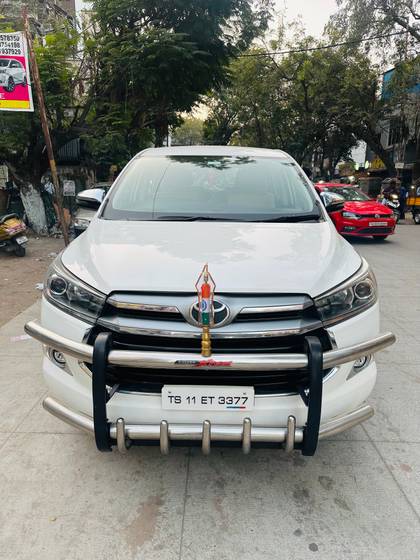 Toyota Innova Crysta 2.4 ZX AT Toyota Innova Crysta 2.4 ZX AT