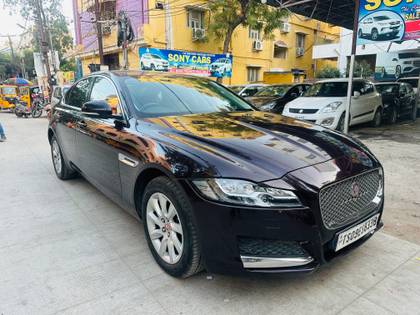 Jaguar XF 2.0 Diesel Prestige Jaguar XF 2.0 Diesel Prestige