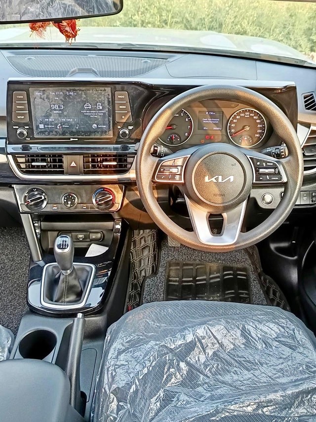 Second-hand 2022 Kia Seltos HTK Plus G for sale in New Delhi-8