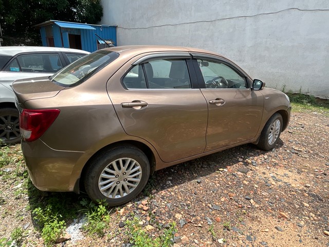 Second-hand 2018 Maruti Swift Dzire ZXI 1.2 for sale in Gondia-3