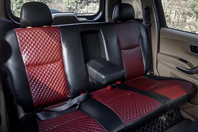 Second-hand 2023 Mahindra Bolero Neo N10 R BSVI for sale in New Delhi-8