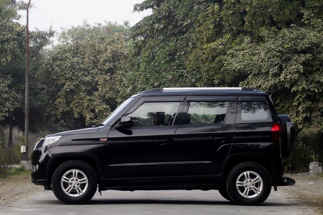 Second-hand 2023 Mahindra Bolero Neo N10 R BSVI for sale in New Delhi-3