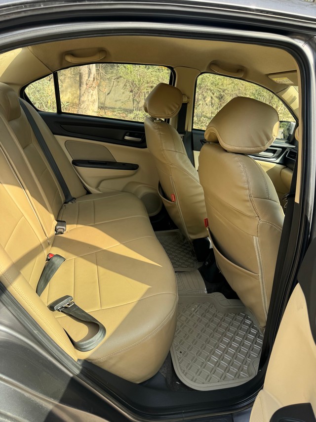 Second-hand 2019 Honda Amaze V CVT Diesel BSIV for sale in New Delhi-9