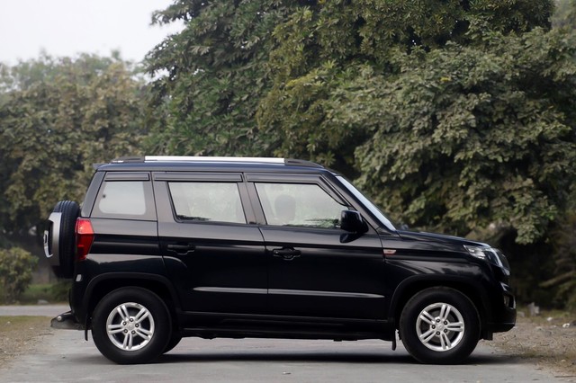 Second-hand 2023 Mahindra Bolero Neo N10 R BSVI for sale in New Delhi-1