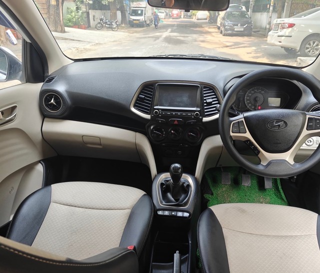 Second-hand 2019 Hyundai Santro Sportz BSIV for sale in New Delhi-5