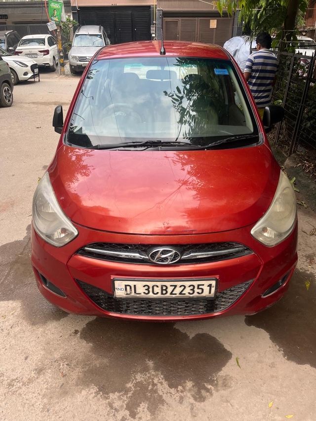 Hyundai i10 Era Second-hand 2012 Hyundai i10 Era for sale in New Delhi