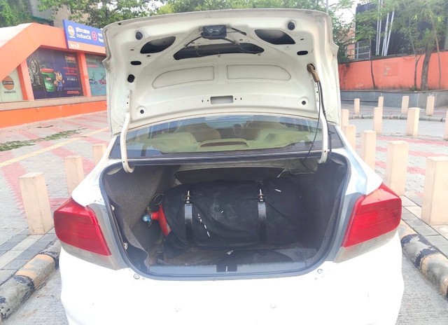 Second-hand 2014 Honda Amaze S i-Vtech for sale in New Delhi-5