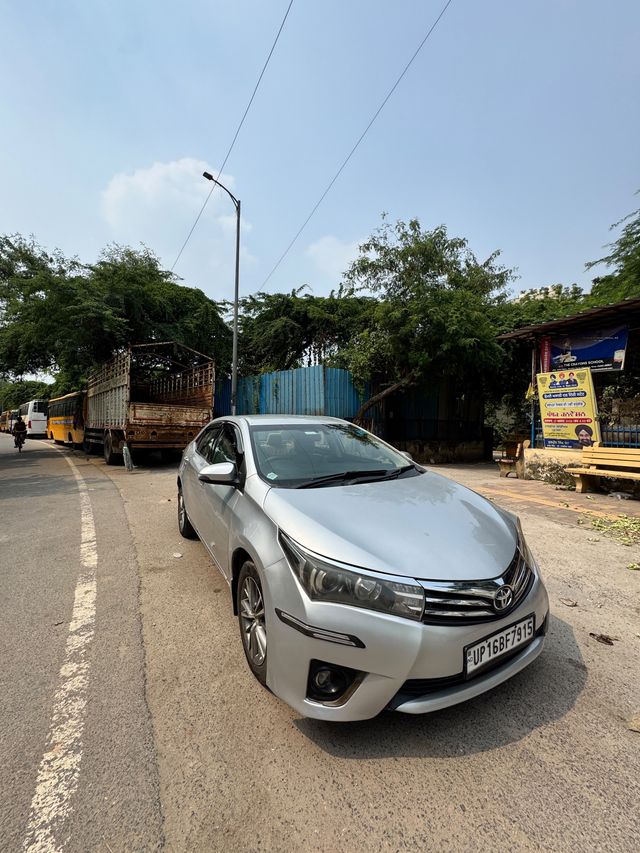 Toyota Corolla Altis 1.8 Limited Edition Second-hand 2016 Toyota Corolla Altis 1.8 Limited Edition for sale in New Delhi