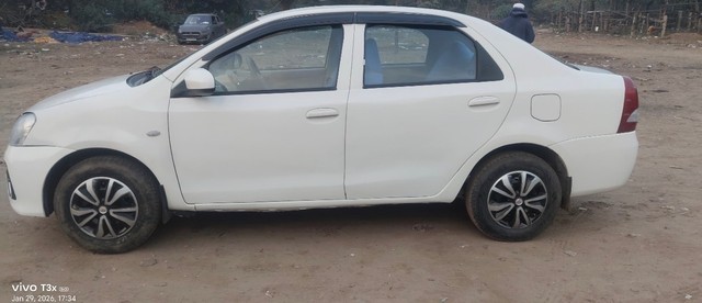 Toyota Etios G Second-hand 2016 Toyota Etios G for sale in New Delhi-4