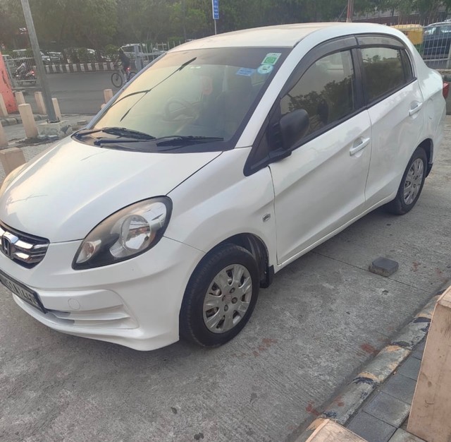 Second-hand 2014 Honda Amaze S i-Vtech for sale in New Delhi-6