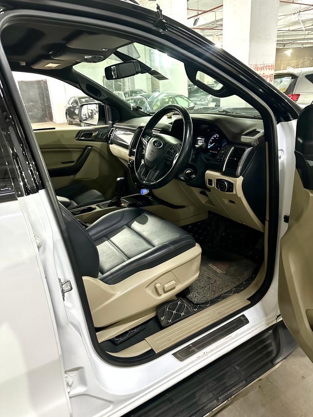 Second-hand 2018 Ford Endeavour 2.2 Titanium AT 4X2 for sale in Mumbai-9