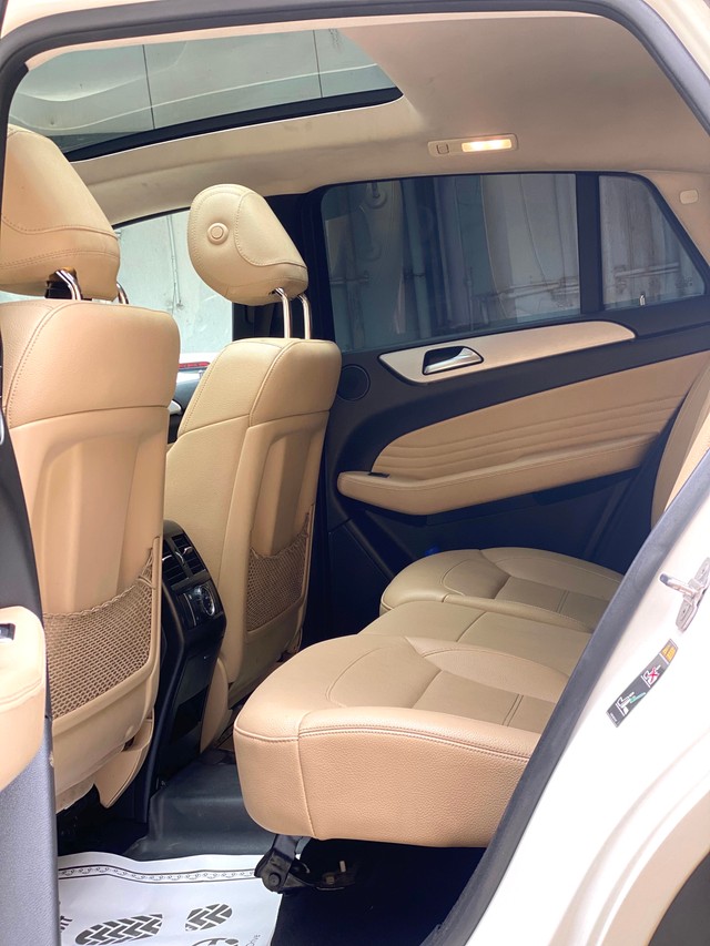 Second-hand 2019 Mercedes-Benz AMG C43 4MATIC Coupe for sale in Mumbai-10