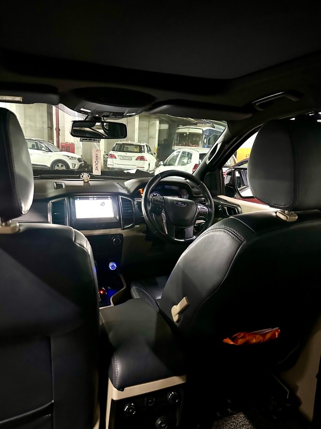 Second-hand 2018 Ford Endeavour 2.2 Titanium AT 4X2 for sale in Mumbai-12