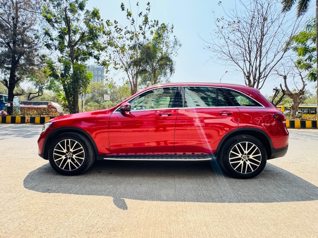 Second-hand 2019 Mercedes-Benz GLC 220d 4MATIC for sale in Mumbai-3