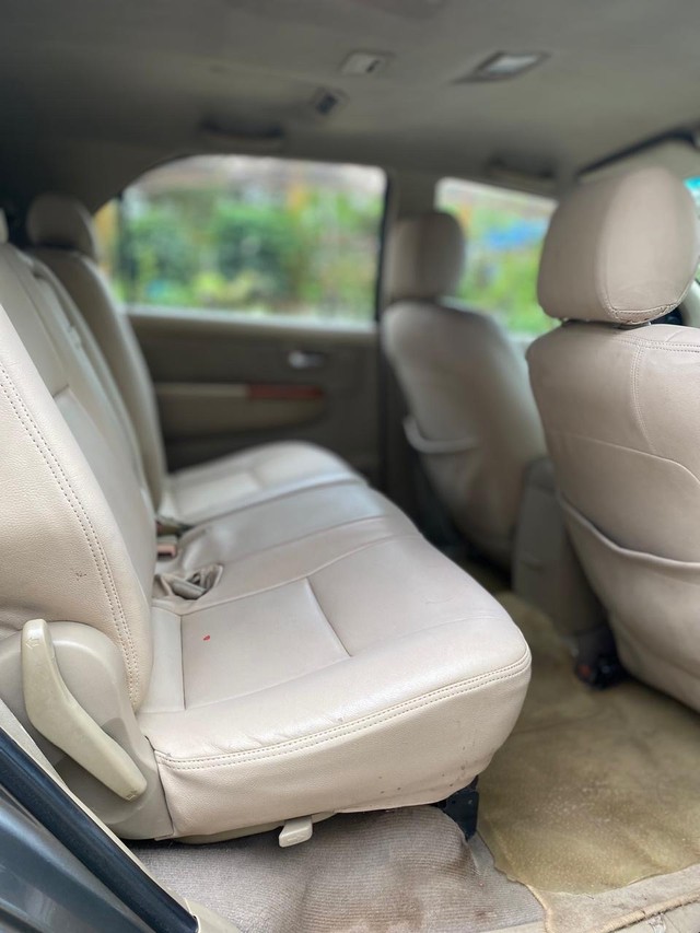 Second-hand 2010 Toyota Fortuner 3.0 Diesel for sale in Mumbai-6