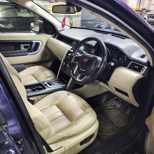 Second-hand 2016 Land Rover Discovery Sport TD4 HSE for sale in Mumbai-7