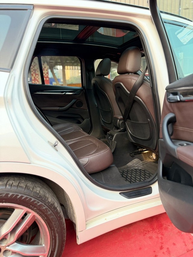 BMW X1 sDrive 20d Sportline Second-hand 2016 BMW X1 sDrive 20d Sportline for sale in Mumbai-8