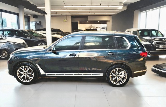 Second-hand 2020 BMW X7 xDrive30d DPE Signature for sale in Mumbai-2