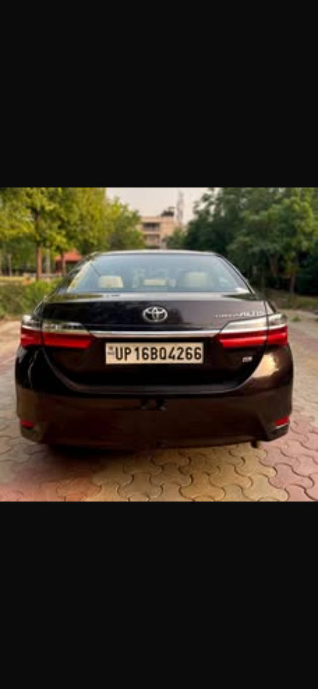 https://images10.gaadi.com/usedcar_image/F99030C0-4C22-403B-8AE2-6A86FCEB88C7/original/50dc29d9-b642-4898-8747-2aa3bde12f3e.png?imwidth=6401