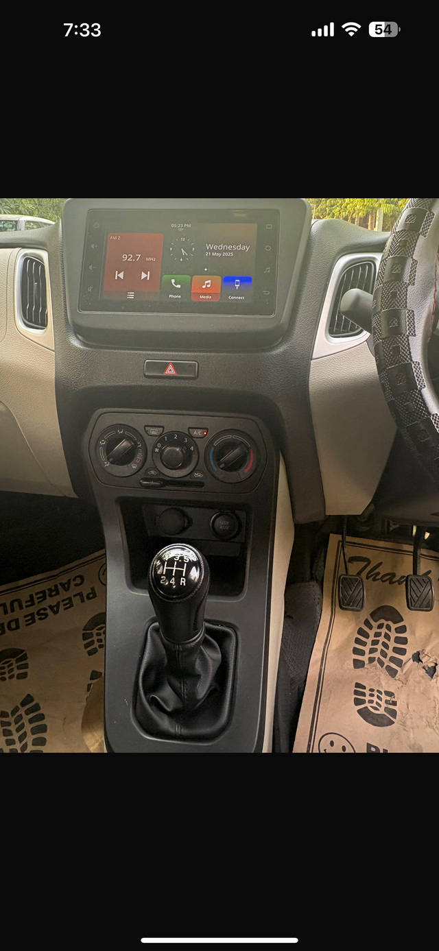 https://images10.gaadi.com/usedcar_image/F99030C0-4C22-403B-8AE2-6A86FCEB88C7/original/b4c49b04-6c5c-4cbe-87cf-8050bb6413e2.png?imwidth=6402