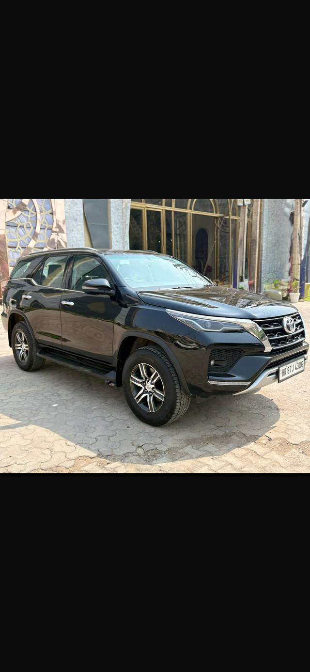 https://images10.gaadi.com/usedcar_image/F99030C0-4C22-403B-8AE2-6A86FCEB88C7/original/f917ef42-89e8-4f2a-a049-adf5a10b27a9.png?imwidth=6401